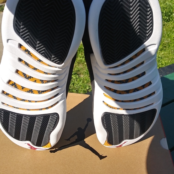 Jordan 12 reverse taxi - Picture 5 of 7